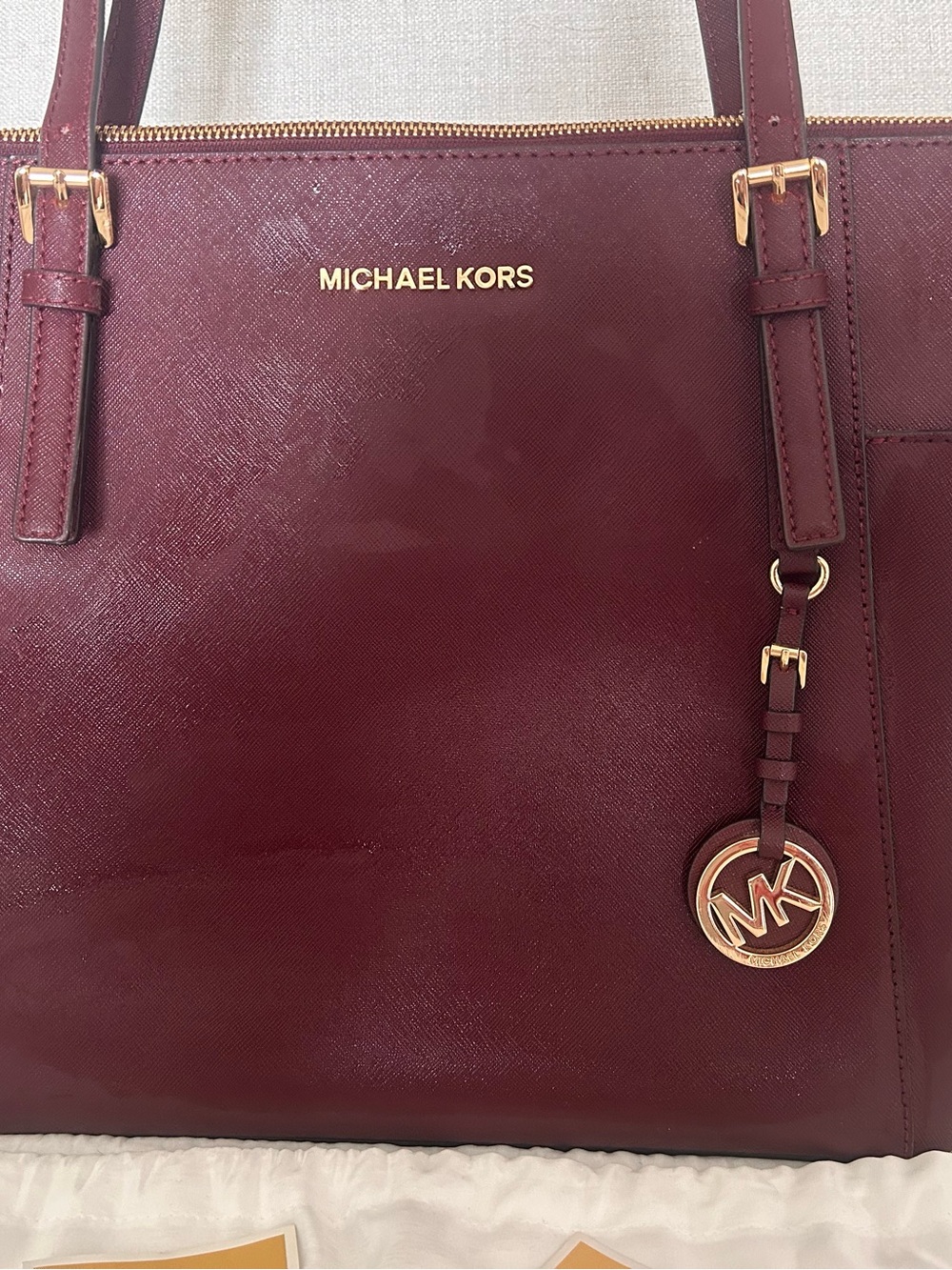 Michael Kors Jet Set Large Saffiano Leather Top Zip Tote Oxblood Burgundy - Picture 2 of 9